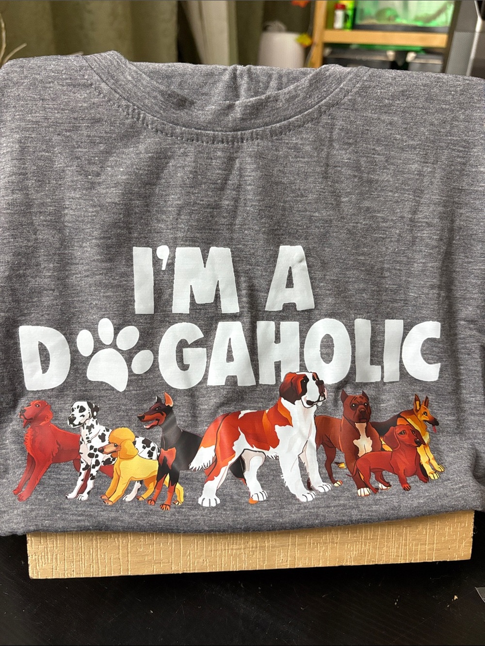 I'm a Dogaholic Graphic Pet Lover T-Shirt - Gray